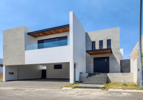Monterrey, 3 Habitaciones Habitaciones, ,3 BathroomsBathrooms,Casa,Venta,1004
